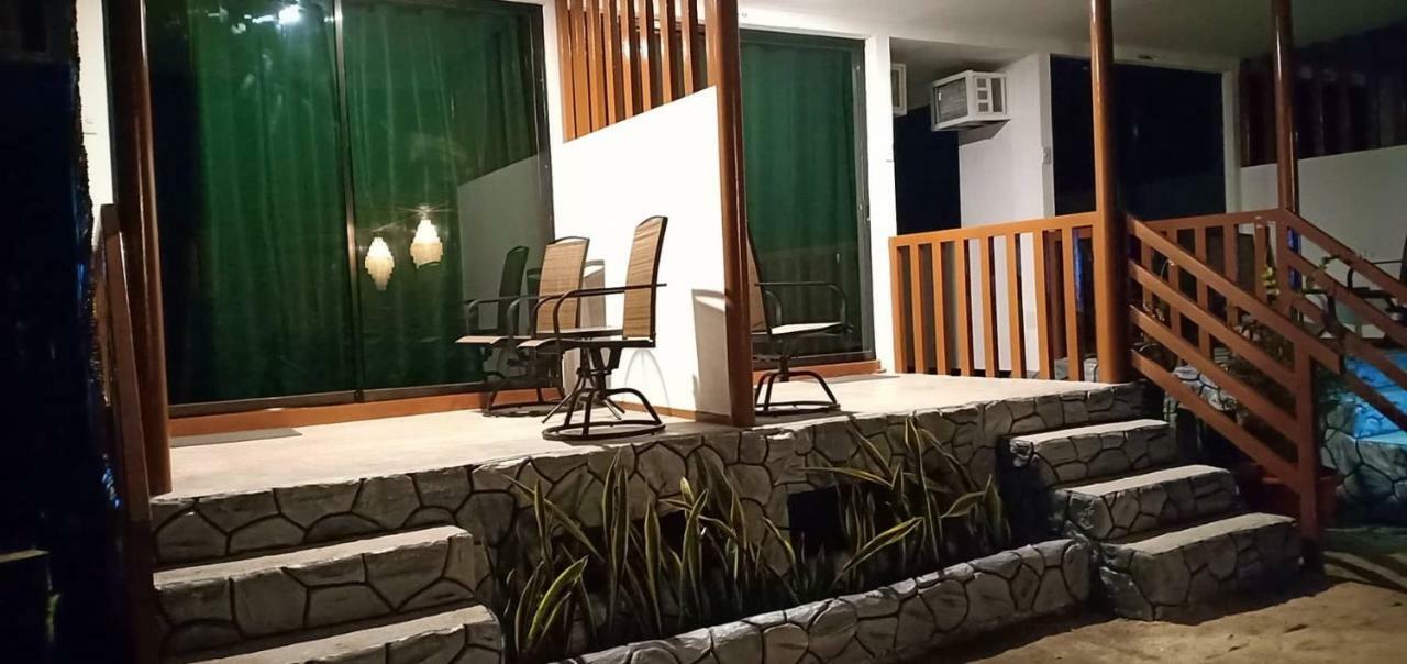 Soeliana Resort General Luna  Εξωτερικό φωτογραφία