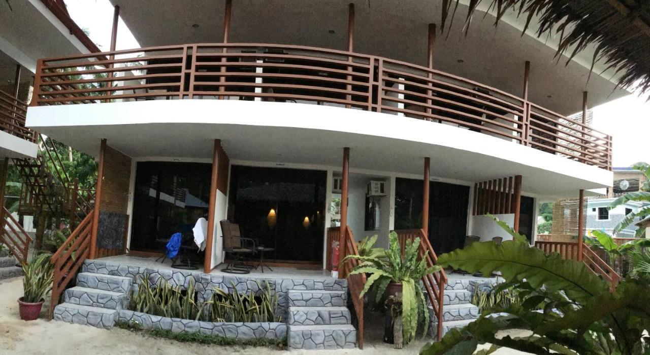 Soeliana Resort General Luna  Εξωτερικό φωτογραφία